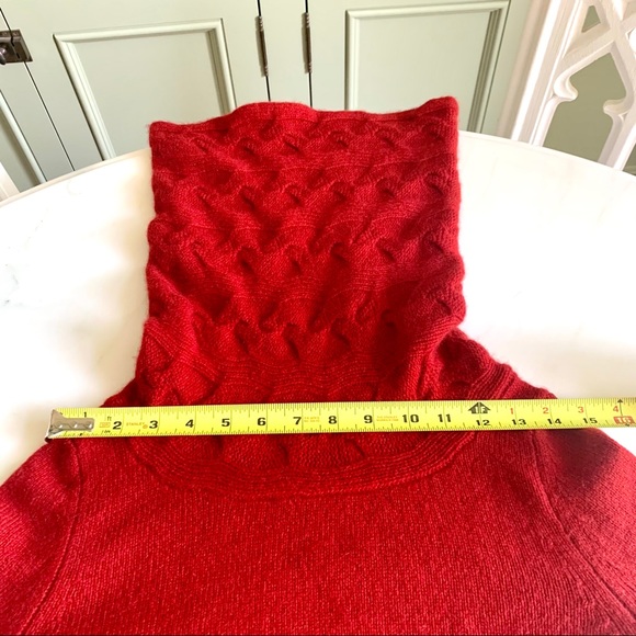 NWOT Banana Republic Red Cashmere Cabled Cowl Neck Sweater Sz S - Picture 8 of 9
